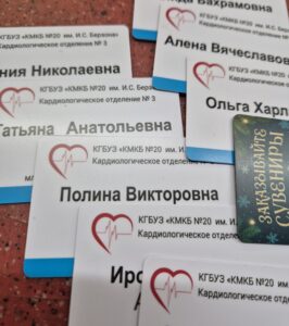 купить бейджи красноярск,изготовление бейджей красноярск,заказать бейдж,бейдж на магните заказать,